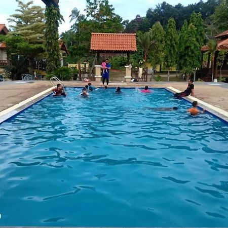 Oyo Home 90745 Desa Balqis Beach Resort Malacca Esterno foto
