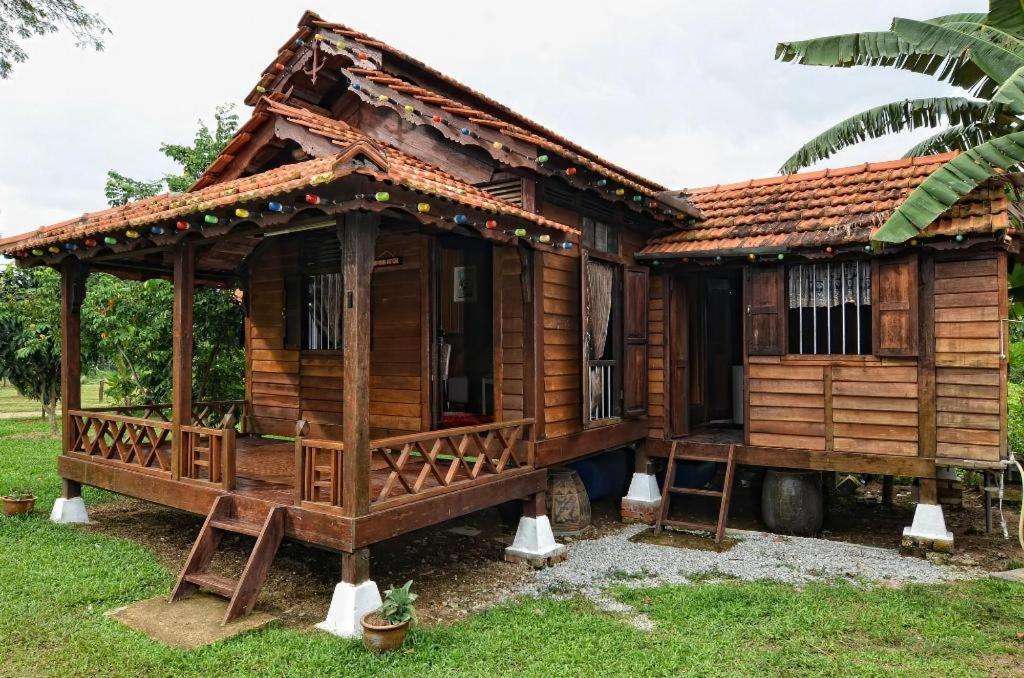 Oyo Home 90745 Desa Balqis Beach Resort Malacca Esterno foto