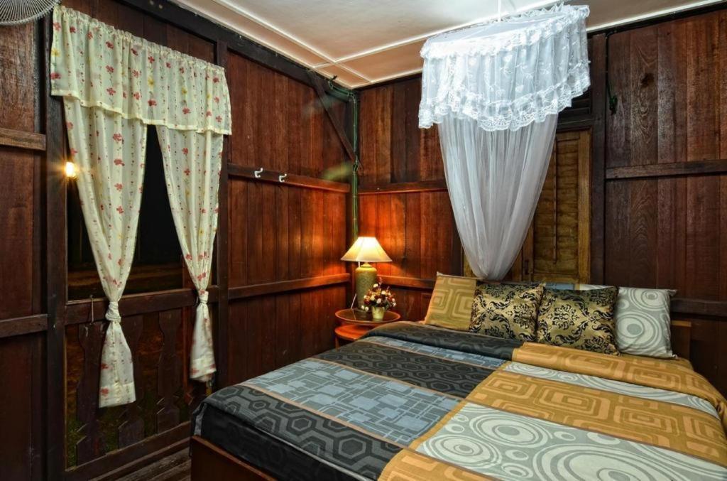 Oyo Home 90745 Desa Balqis Beach Resort Malacca Esterno foto