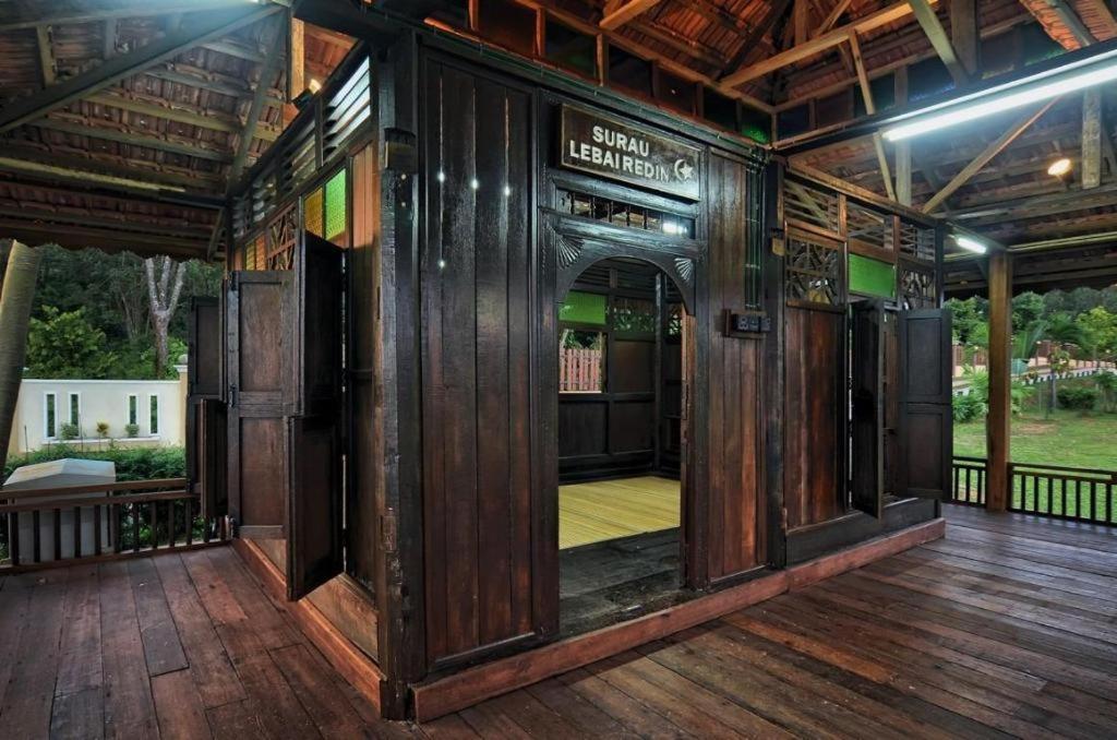 Oyo Home 90745 Desa Balqis Beach Resort Malacca Esterno foto